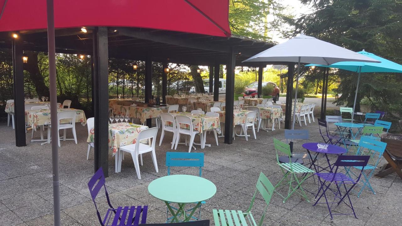 Logis Doubs Rivage Hotel Charette-Varennes Exterior photo